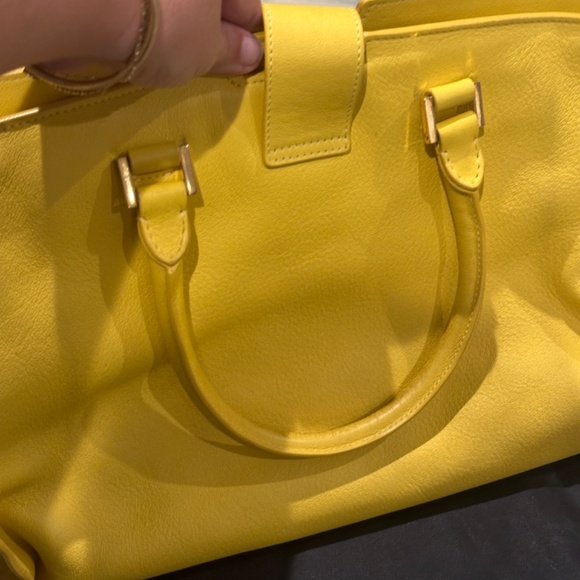 Yves Saint Laurent handbag - Picture 4 of 10